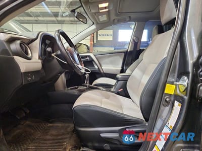 Zdjęcie 7 z 13 samochodu: 2016 TOYOTA RAV4 XLE VIN:JTMRFREV1GD190344 - miniatura