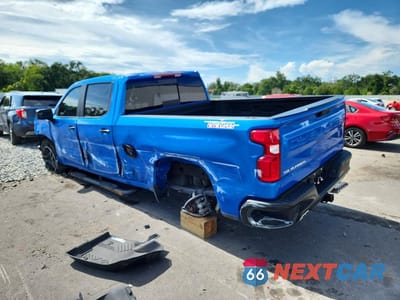 Drugie zdjęcie samochodu z przodu: 2025 CHEVROLET SILVERADO K1500 LT TRAIL BOSS VIN:3GCUKFED8SG373764 - miniatura