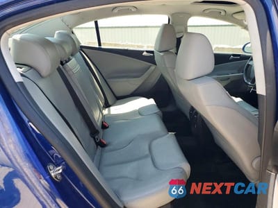 Zdjęcie 10 z 12 samochodu: 2009 VOLKSWAGEN PASSAT TURBO VIN:WVWJK73C99P048064 - miniatura