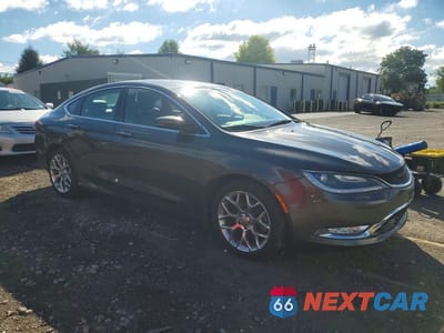 Czwarte zdjęcie samochodu z boku: 2015 CHRYSLER 200 C VIN:1C3CCCEG2FN512385 - miniatura