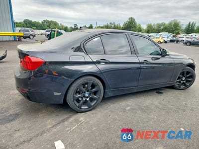Trzecie zdjęcie samochodu z tyłu: 2015 BMW 328 XI VIN:WBA3B3G5XFNT18078 - miniatura