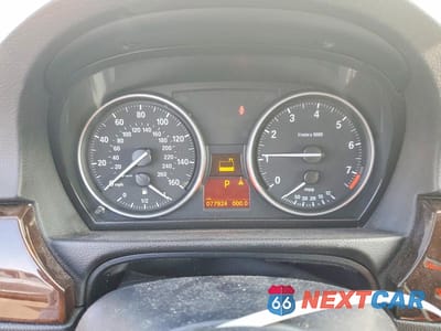 Zdjęcie 9 z 12 samochodu: 2011 BMW 3-SERIES 328I 4D SED VIN:WBAPH5G54BNM80620 - miniatura