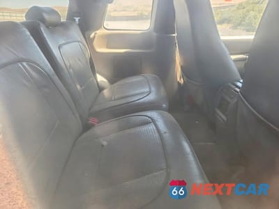 Zdjęcie 11 z 13 samochodu: 1998 FORD EXPLORER VIN:1FMYU24E6WUB28975 - miniatura