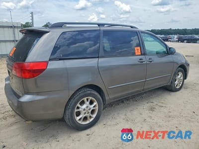 Trzecie zdjęcie samochodu z tyłu: 2004 TOYOTA SIENNA XLE 7 PASSENGER VIN:5TDBA22C14S017742 - miniatura