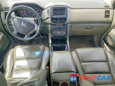 Zdjęcie 8 z 13 samochodu: 2006 HONDA PILOT EX VIN:2HKYF18786H548171 - miniatura