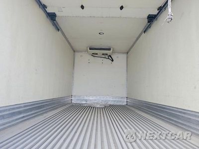 Zdjęcie 10 z 12 samochodu: 2015 MITSUBISHI FUSO FEC92S REFRIGERATED BOX TRUCK VIN:JL6CRG1A3FK000517 - miniatura