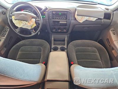 Zdjęcie 8 z 13 samochodu: 2002 FORD EXPLORER XLT VIN:1FMZU73E82UA74320 - miniatura