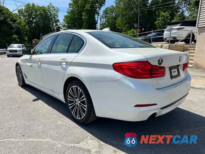Drugie zdjęcie samochodu z przodu: 2019 BMW 530 I VIN:WBAJA5C59KWW18744 - miniatura
