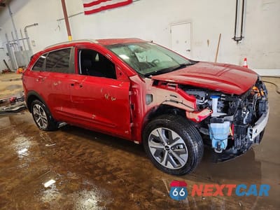 Czwarte zdjęcie samochodu z boku: 2022 KIA NIRO EV S VIN:KNDCC3LG9N5160676 - miniatura