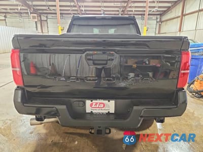 Zdjęcie 6 z 12 samochodu: 2026 TOYOTA TACOMA SR5 VIN:3TMKB5FN4TM066720 - miniatura
