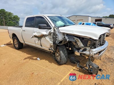 Czwarte zdjęcie samochodu z boku: 2014 RAM 2500 SLT VIN:3C6TR5DT4EG236231 - miniatura