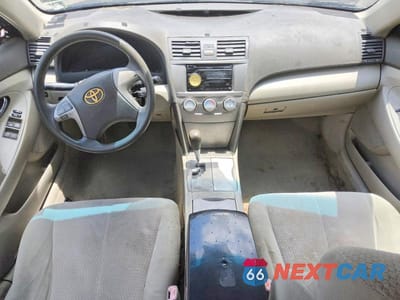 Zdjęcie 8 z 12 samochodu: 2010 TOYOTA CAMRY LE VIN:4T4BF3EK2AR022824 - miniatura