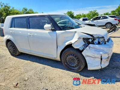 Czwarte zdjęcie samochodu z boku: 2013 SCION XB BASE VIN:JTLZE4FE7DJ031690 - miniatura