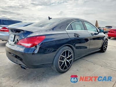 Trzecie zdjęcie samochodu z tyłu: 2015 MERCEDES-BENZ CLA 250 VIN:WDDSJ4EB4FN171097 - miniatura