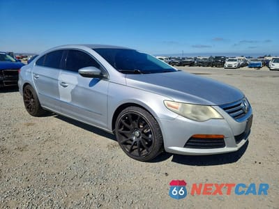 Czwarte zdjęcie samochodu z boku: 2012 VOLKSWAGEN CC SPORT VIN:WVWMP7AN6CE503619 - miniatura