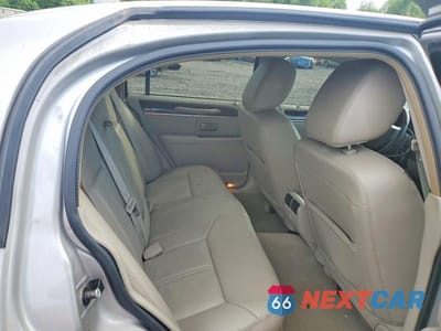 Zdjęcie 10 z 12 samochodu: 2011 LINCOLN TOWN CAR SIGNATURE LIMITED VIN:2LNBL8CV0BX756904 - miniatura