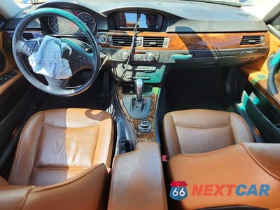 Zdjęcie 8 z 12 samochodu: 2011 BMW 328 XI VIN:WBAPK7G57BNN85746 - miniatura