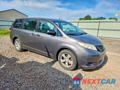 Czwarte zdjęcie samochodu z boku: 2011 TOYOTA SIENNA BASE 7-PASSENGER VIN:5TDKA3DC5BS006467 - miniatura