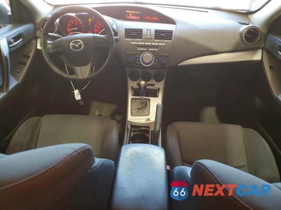 Zdjęcie 8 z 12 samochodu: 2011 MAZDA 3 S VIN:JM1BL1U62B1397454 - miniatura