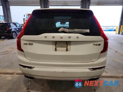 Zdjęcie 6 z 13 samochodu: 2016 VOLVO XC90 T6 VIN:YV4A22PL9G1014474 - miniatura