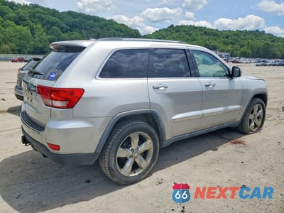 Trzecie zdjęcie samochodu z tyłu: 2011 JEEP GRAND CHEROKEE VIN:1J4RR6GT1BC514404 - miniatura