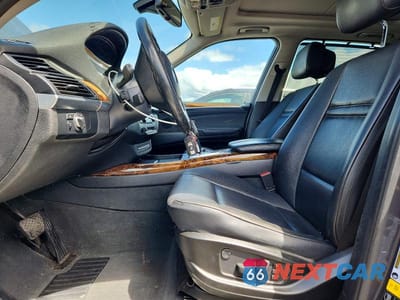 Zdjęcie 7 z 13 samochodu: 2011 BMW X5 XDRIVE35I VIN:5UXZV4C56BL414701 - miniatura