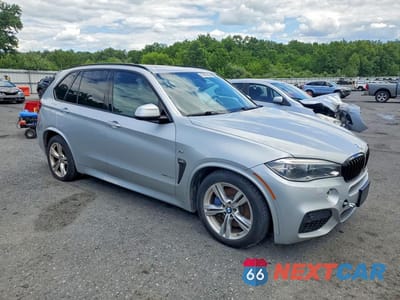 Czwarte zdjęcie samochodu z boku: 2015 BMW X5 XDRIVE50I VIN:5UXKR6C58F0J76214 - miniatura