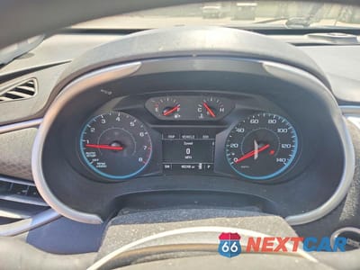 Zdjęcie 9 z 12 samochodu: 2018 CHEVROLET MALIBU LS VIN:1G1ZB5ST9JF232707 - miniatura