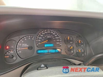 Zdjęcie 9 z 12 samochodu: 2003 GMC SIERRA K1500 HEAVY DUTY VIN:1GTGK13U23F195954 - miniatura