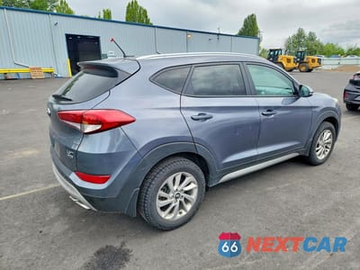Trzecie zdjęcie samochodu z tyłu: 2017 HYUNDAI TUCSON ECO VIN:KM8J3CA24HU291390 - miniatura