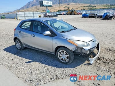 Czwarte zdjęcie samochodu z boku: 2011 MAZDA MAZDA2 VIN:JM1DE1HZ9B0125612 - miniatura