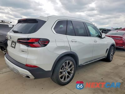 Trzecie zdjęcie samochodu z tyłu: 2026 BMW X5 XDRIVE40I VIN:5UX23EU02T9163254 - miniatura