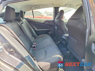 Zdjęcie 10 z 12 samochodu: 2021 TOYOTA PRIUS LE VIN:JTDKAMFUXM3150953 - miniatura