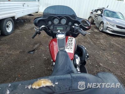 Zdjęcie 6 z 8 samochodu: 2006 HARLEY-DAVIDSON FLHTCI VIN:1HD1FFW196Y660505 - miniatura