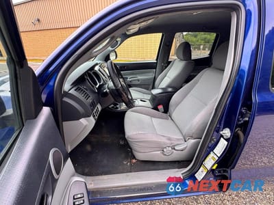 2015 TOYOTA TACOMA V6 3TMLU4EN6FM200996 - główne zdjęcie licytacji z USA - miniatura