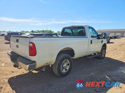 Trzecie zdjęcie samochodu z tyłu: 2010 FORD F250 SUPER DUTY VIN:1FTNF2B56AEA03532 - miniatura