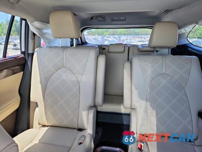 Zdjęcie 10 z 13 samochodu: 2021 TOYOTA HIGHLANDER HYBRID PLATINUM VIN:5TDEBRCH1MS048860 - miniatura