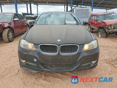Piąte zdjęcie samochodu w środku: 2011 BMW 328 XI SULEV VIN:WBAPK5G59BNN24581 - miniatura