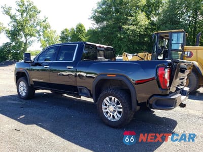 Drugie zdjęcie samochodu z przodu: 2020 GMC SIERRA K2500 DENALI VIN:1GT49REY0LF293829 - miniatura