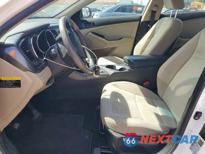 Zdjęcie 7 z 12 samochodu: 2013 KIA OPTIMA VIN:KNAGM4A70D5392229 - miniatura