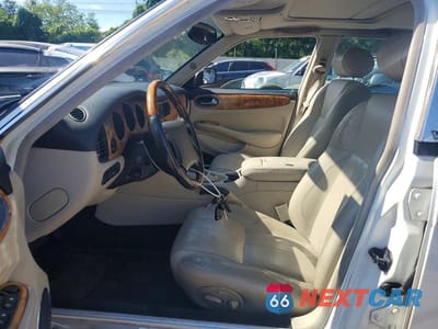 Zdjęcie 7 z 12 samochodu: 2000 JAGUAR XJR VIN:SAJDA15BXYMF15594 - miniatura