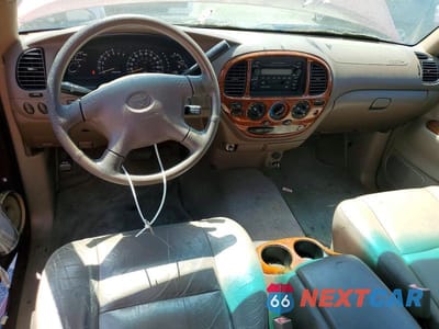 Zdjęcie 8 z 12 samochodu: 2002 TOYOTA TUNDRA ACCESS CAB LIMITED VIN:5TBBT48162S289561 - miniatura