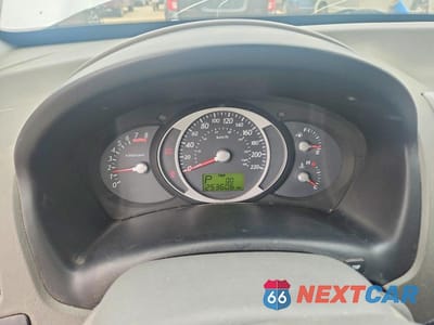 Zdjęcie 9 z 12 samochodu: 2006 HYUNDAI TUCSON GL VIN:KM8JM72D76U399391 - miniatura