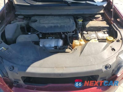 Zdjęcie 11 z 12 samochodu: 2019 JEEP CHEROKEE LATITUDE VIN:1C4PJLCB7KD488241 - miniatura