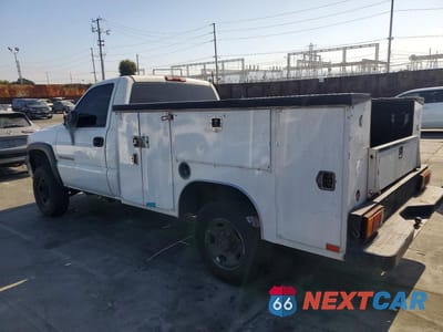 Drugie zdjęcie samochodu z przodu: 2002 GMC SIERRA C2500 HEAVY DUTY VIN:1GDHC24U12E117350 - miniatura