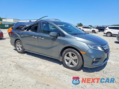 Czwarte zdjęcie samochodu z boku: 2019 HONDA ODYSSEY EXL VIN:5FNRL6H71KB025934 - miniatura