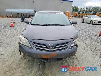 Piąte zdjęcie samochodu w środku: 2013 TOYOTA COROLLA LE VIN:5YFBU4EE7DP177746 - miniatura