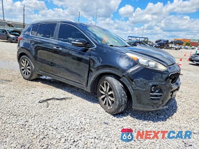 Czwarte zdjęcie samochodu z boku: 2017 KIA SPORTAGE EX VIN:KNDPN3AC6H7067859 - miniatura