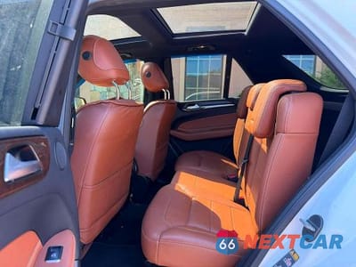 Zdjęcie 11 z 14 samochodu: 2018 MERCEDES-BENZ GLE 43 AMG VIN:4JGDA6EB4JB018952 - miniatura
