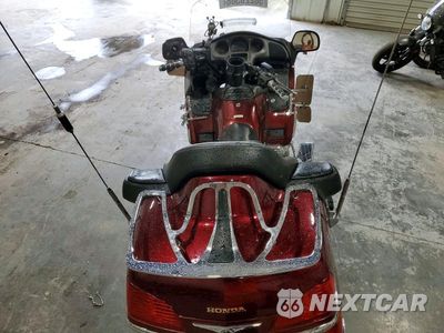Zdjęcie 6 z 9 samochodu: 2004 HONDA GL1800 VIN:1HFSC47084A305877 - miniatura